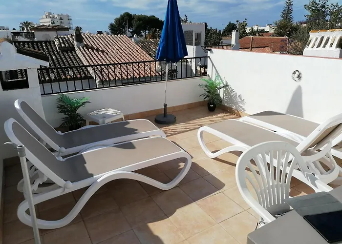 Nueva 18 Menyber Holiday home *